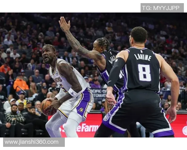 湖人对决快船精彩回顾视频10月23日比赛全场亮点与精彩瞬间整理